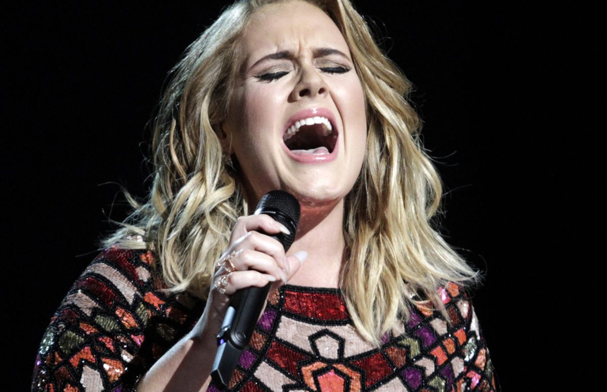 Adele po 6 latach wypuściła kawałek "Easy on me"