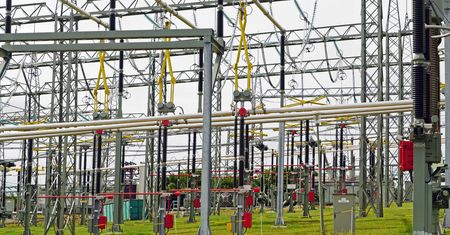 Za dużo energii w Polsce. Jest komunikat o zagrożeniu