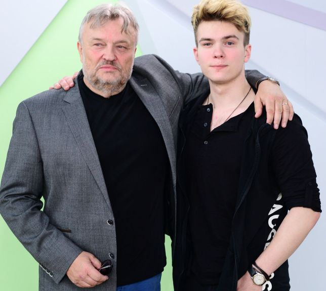 Marek Ma 146 Cm Wzrostu A Jego Brat Janek Krzysztof Cugowski zdradził, co robi jego syn. Spore zaskoczenie - WP