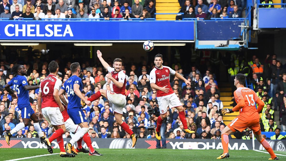 Zdjęcie okładkowe artykułu: PAP/EPA /  / Piłkarze Chelsea i Arsenalu w trakcie meczu