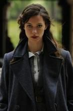 Rebecca Hall wdową w Maine