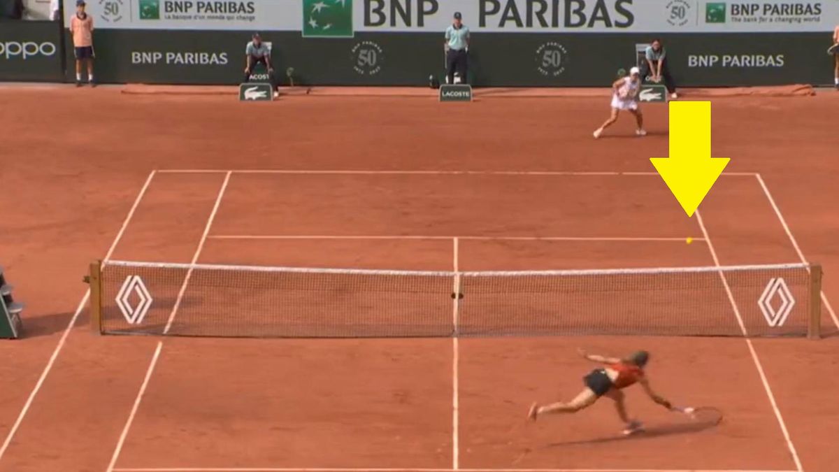 Akcja Igi Świątek w finale Roland Garros