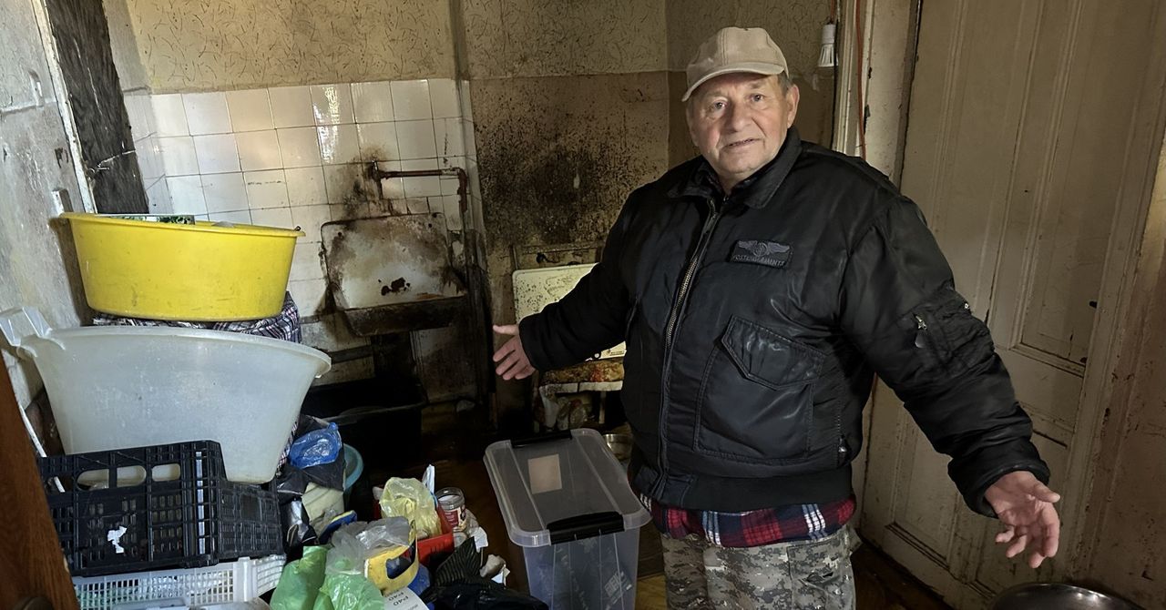 Gdańsk: Fatalny stan kamienic przy ul. Przy Torze