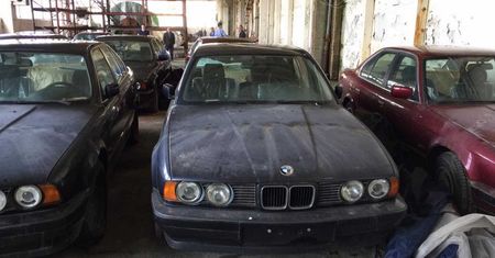 BMW porzucone w Bułgarii raczej nie trafią na aukcję. Znamy już ich historię