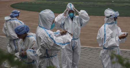 Koronawirus. Naukowcy w Instytutu Roberta Kocha uważają, że drugiej fali epidemii COVID-19 można uniknąć