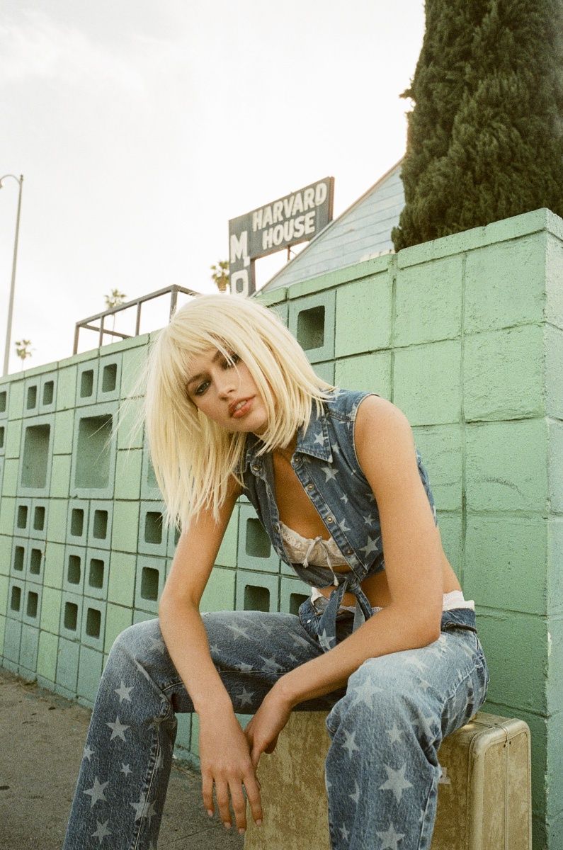 GUESS JEANS