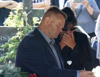 Iwona Pavlović wygłosiła wzruszająca przemowę na pogrzebie Konrada Gacy: "Ból krtani dusi, chcę płakać, płaczmy wszyscy"