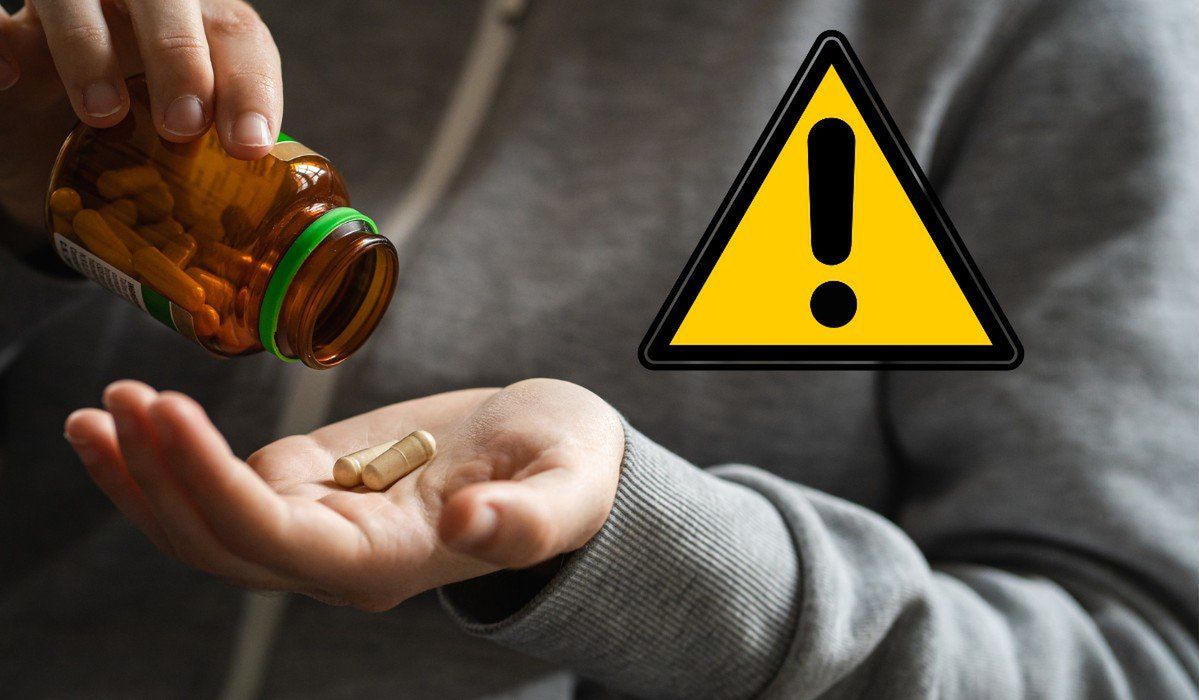 GIF bije na alarm. Wycofany lek na wątrobę nadal dostępny