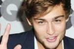 Douglas Booth będzie walczył o Julię