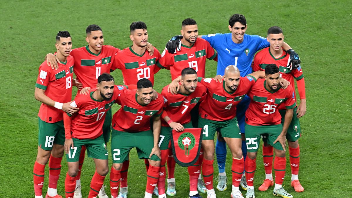 PAP/EPA / Noushad Thekkayil / Na zdjęciu: piłkarze reprezentacji Maroka