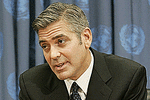 George Clooney paranoikiem
