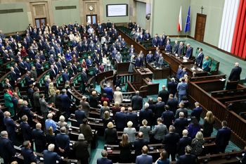 Sejm uchwalił ustawę. Posłowie poparli projekt o programie SAFE