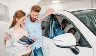 Nowe auto? Trzeba czekać coraz dłużej. Od ręki tylko od Japończyków