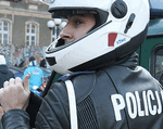 Komenda zdecyduje, jak policjant ma wyglądać