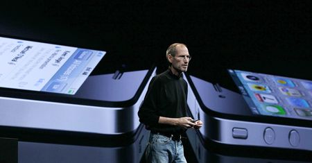 Ujawniono tajne e-maile Steve'a Jobsa. Oto, w jaki sposób Apple zwalczał konkurencję