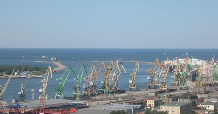 Litwa: Terminal rozwiązuje problem gazu i prądu
