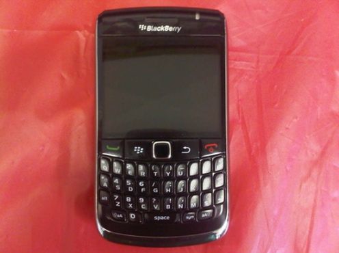 BlackBerry 9780 z OS 6.0 i QWERTY wyciekł na nieoficjalnym zdjęciu