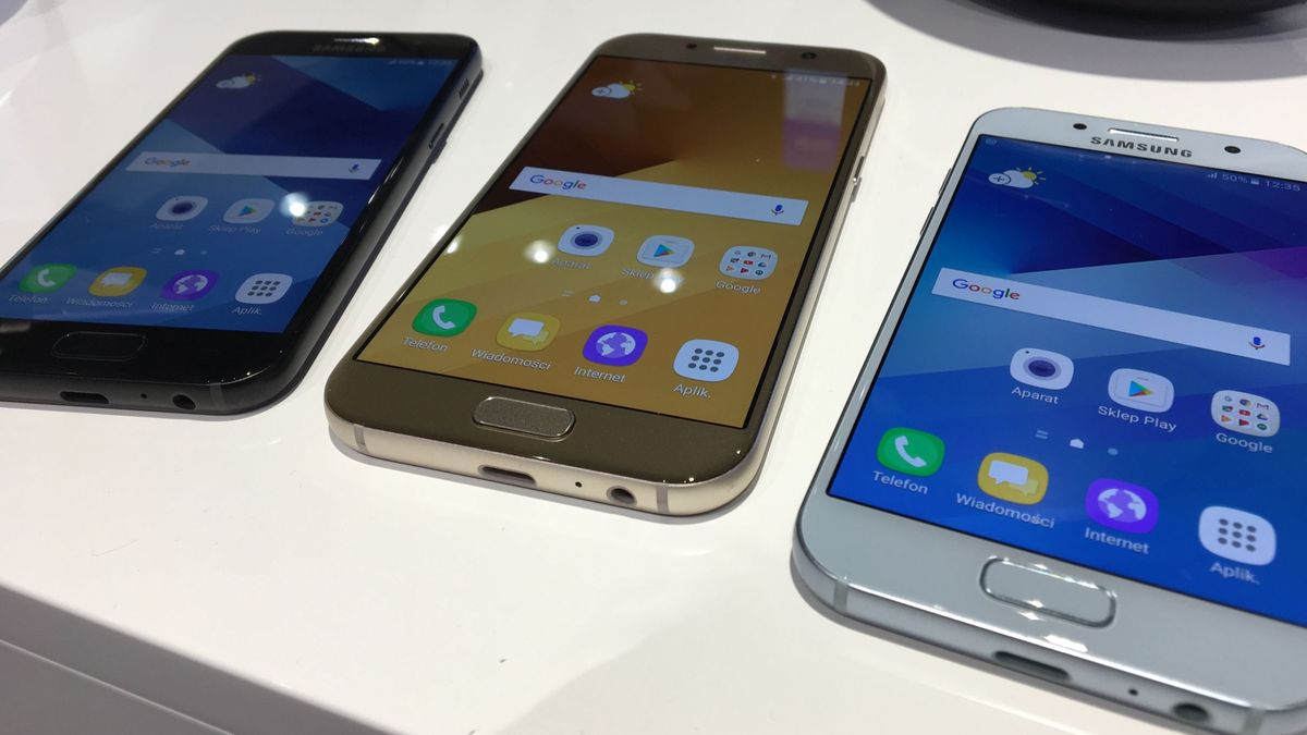 Samsung Galaxy A3, A5 i A7 (2017) oficjalnie. Zobacz nasze pierwsze wrażenia 1