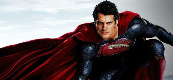 ''Superman: Powrót'': Henry Cavill nie przypomina dawnego Supermana