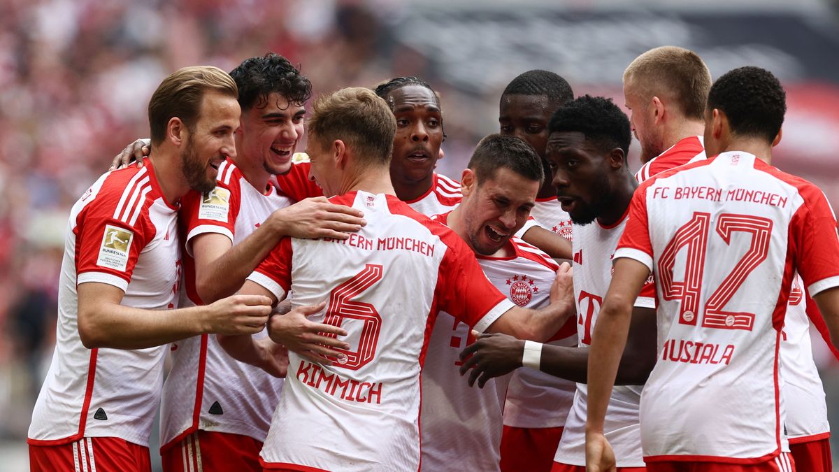 PAP/EPA / Anna Szilagyi / Zawodnicy Bayernu Monachium