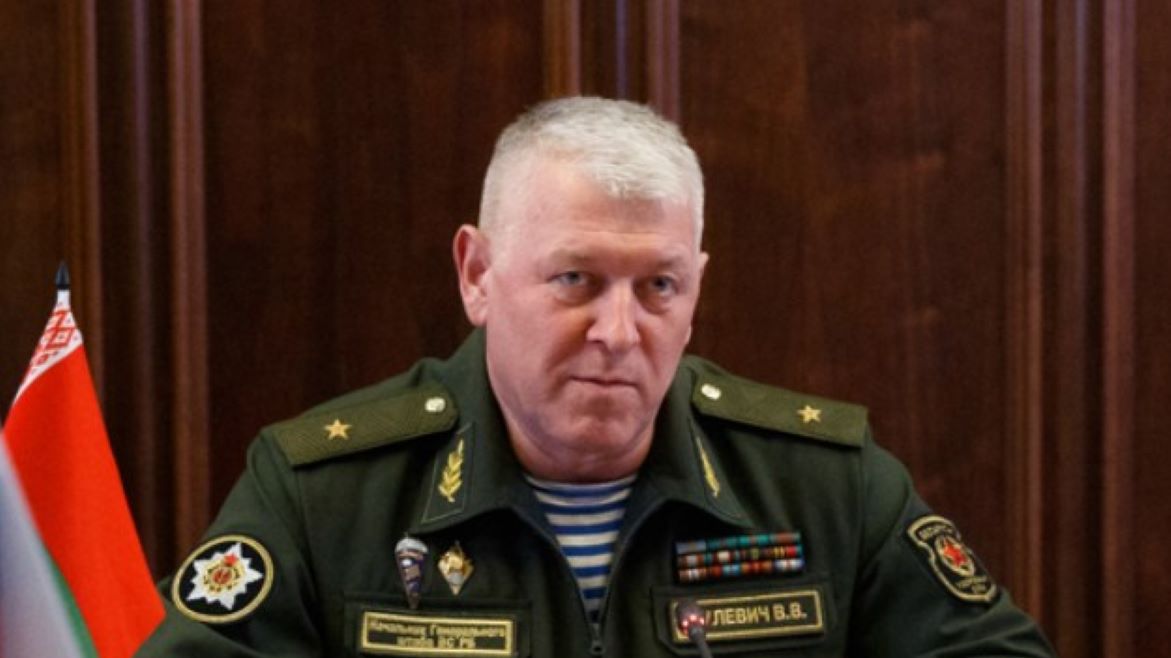 Gulewicz poinformował, że na granicy ukraińsko-białoruskiej zgromadzono grupy wojskowe 