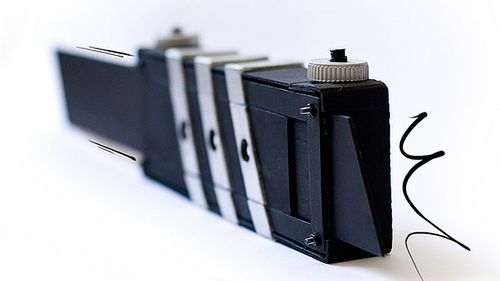 La Guillotine Camera - samodzielnie zrobiony aparat na 3 obiektywy 1