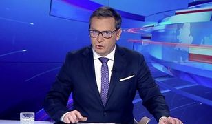 Zero kultury, wciąż dużo Tuska i agresji - oglądaliśmy "Wiadomości" Michała Adamczyka