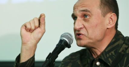 Pieniądze na kampanię. Kukiz zawstydził liderów sondażu?