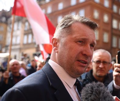 "Barbarzyństwo". Czarnek ruga Brauna i lekarzy, broni kobiety