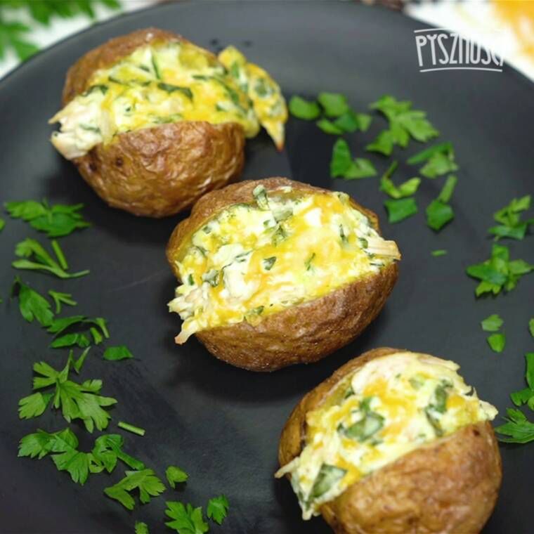 pieczone łódeczki z kurczakiem faszerowane ziemniaki w nowej odsłonie
