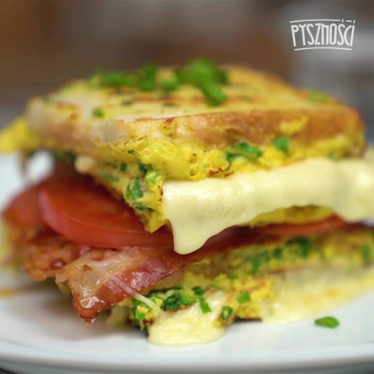 błyskawiczny omlet z tostami