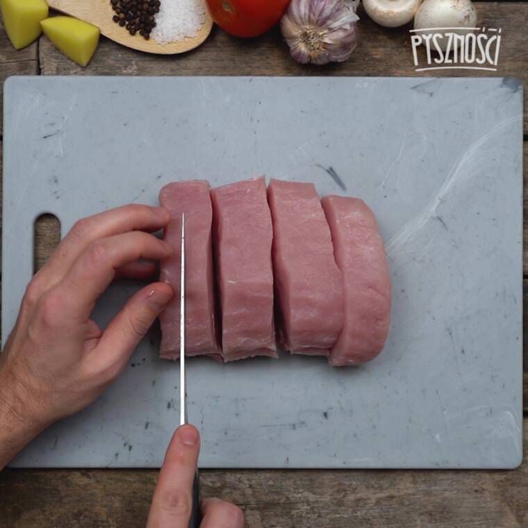 kieszonki ze schabu z pieczarkowym farszem