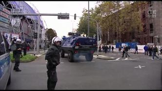 Ultraprawicowi aktywiści protestują przeciwko islamskim ekstremistom