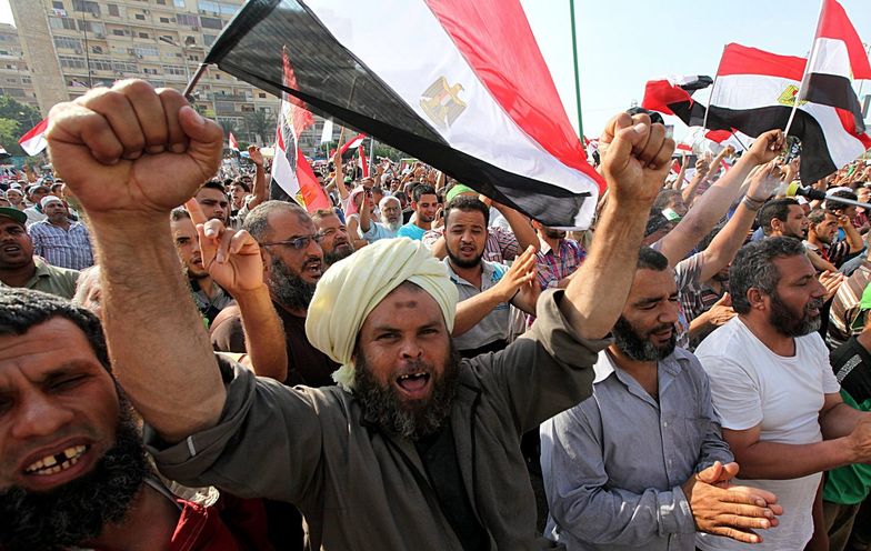 Przewrót w Egipcie jest korzystny dla arabskich monarchii