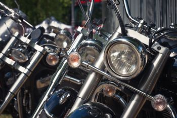 Międzynarodowy zlot motocykli w Radawie 2025: Co czeka uczestników?