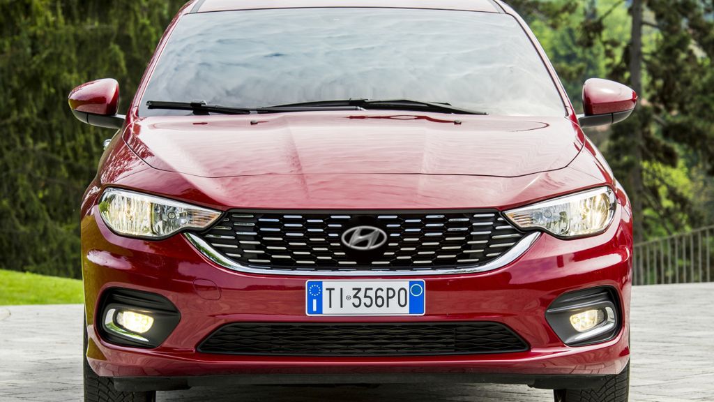 Znajdź element niepasujący do pozostałych