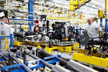 140 zwolnień dziennie. Jest gorzej niż w pandemii