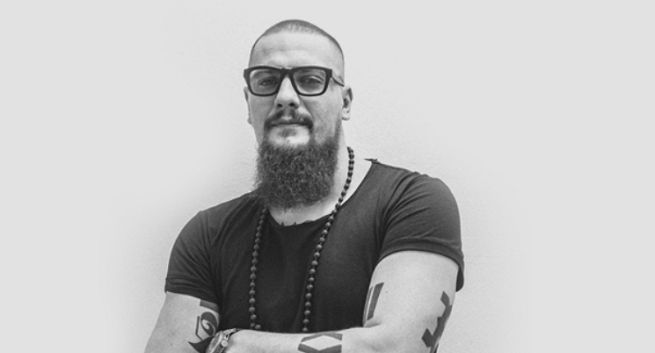 „Manifest Your Style” - Oskar Podolski promuje Answear (wideo)