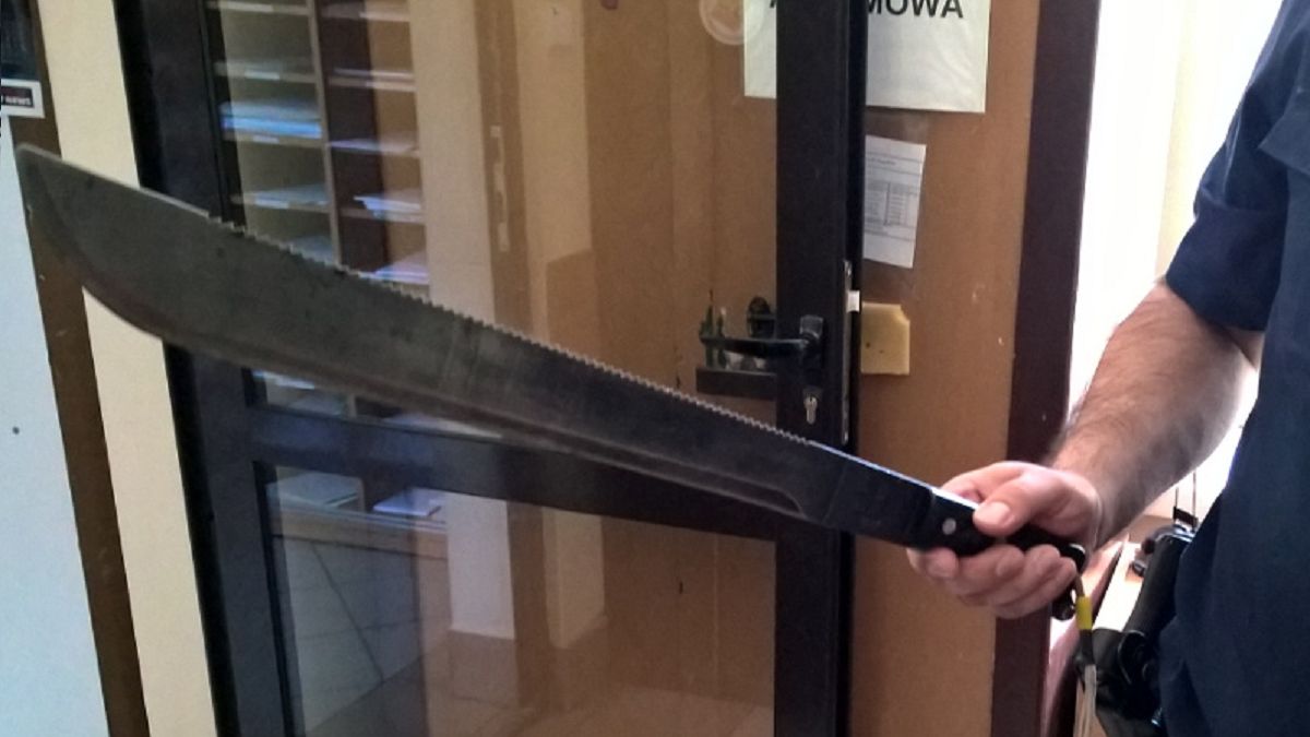 Zaatakował rowerzystę maczetą. Zdjęcie poglądowe 