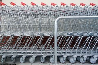 Zakaz handlu uszczelniony. Sklepy już przestają być placówkami pocztowymi