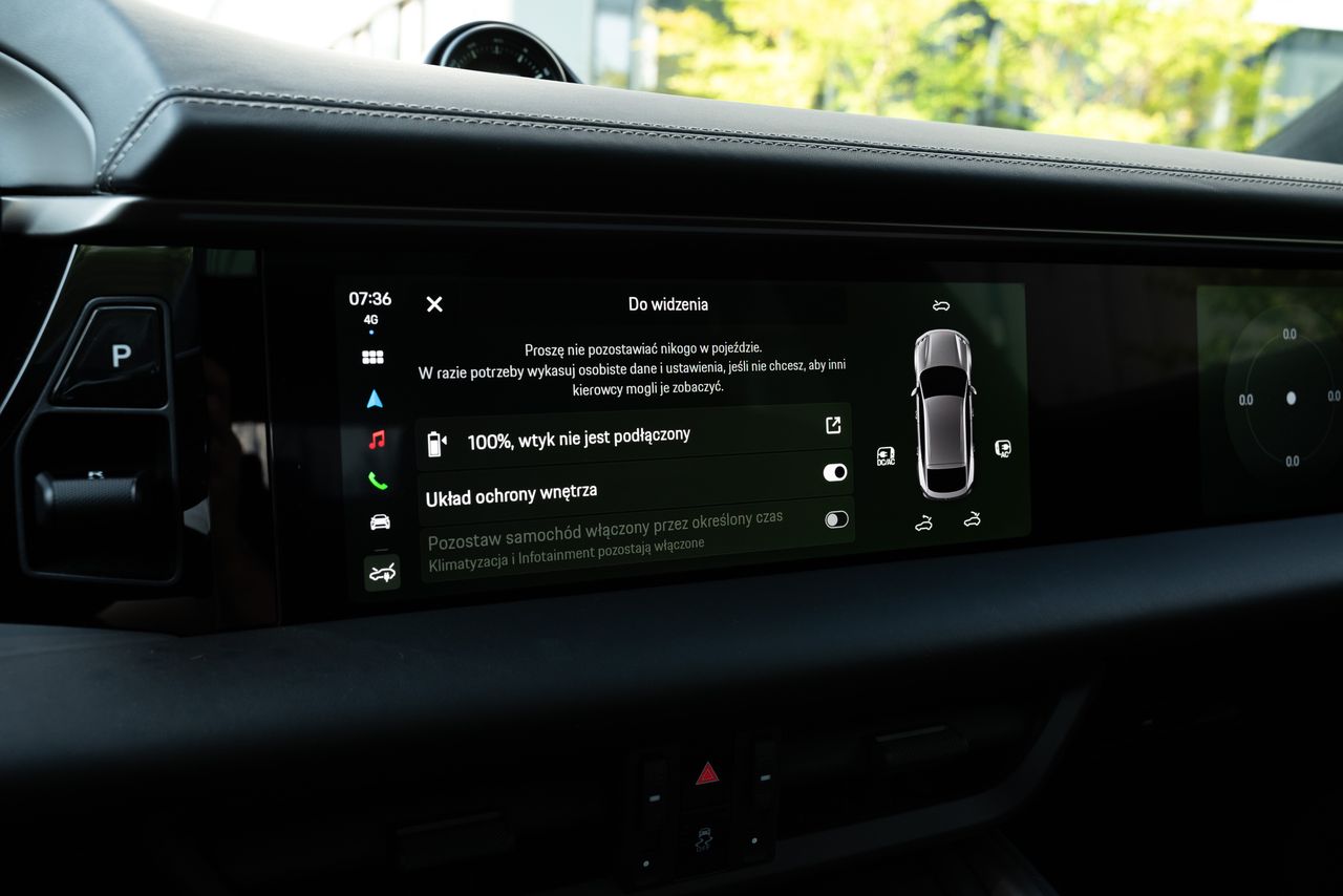 Porsche Macan Turbo EV