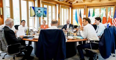 Zełenski do przywódców G7. Chce, by wojna skończyła się przed zimą