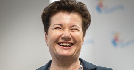 Zarobki samorządowców. Prezydenci i burmistrzowie miast dorabiają na potęgę