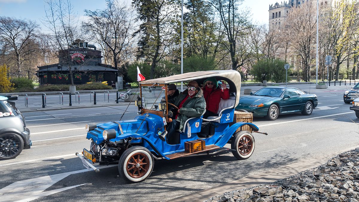 Pan Wiesław i jego auto