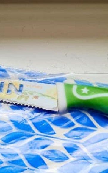 Posłanka PO Małgorzata Chmiel znalazła nóż w skrzynce na listy biura poselskiego(Facebook; Małgorzata Chmiel)