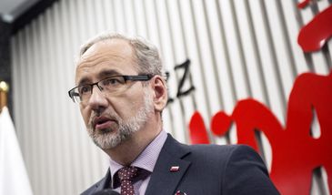 "Białe miasteczko" pod KPRM. Adam Niedzielski: chcieliśmy dziś porozmawiać dziś o realności postulatów 