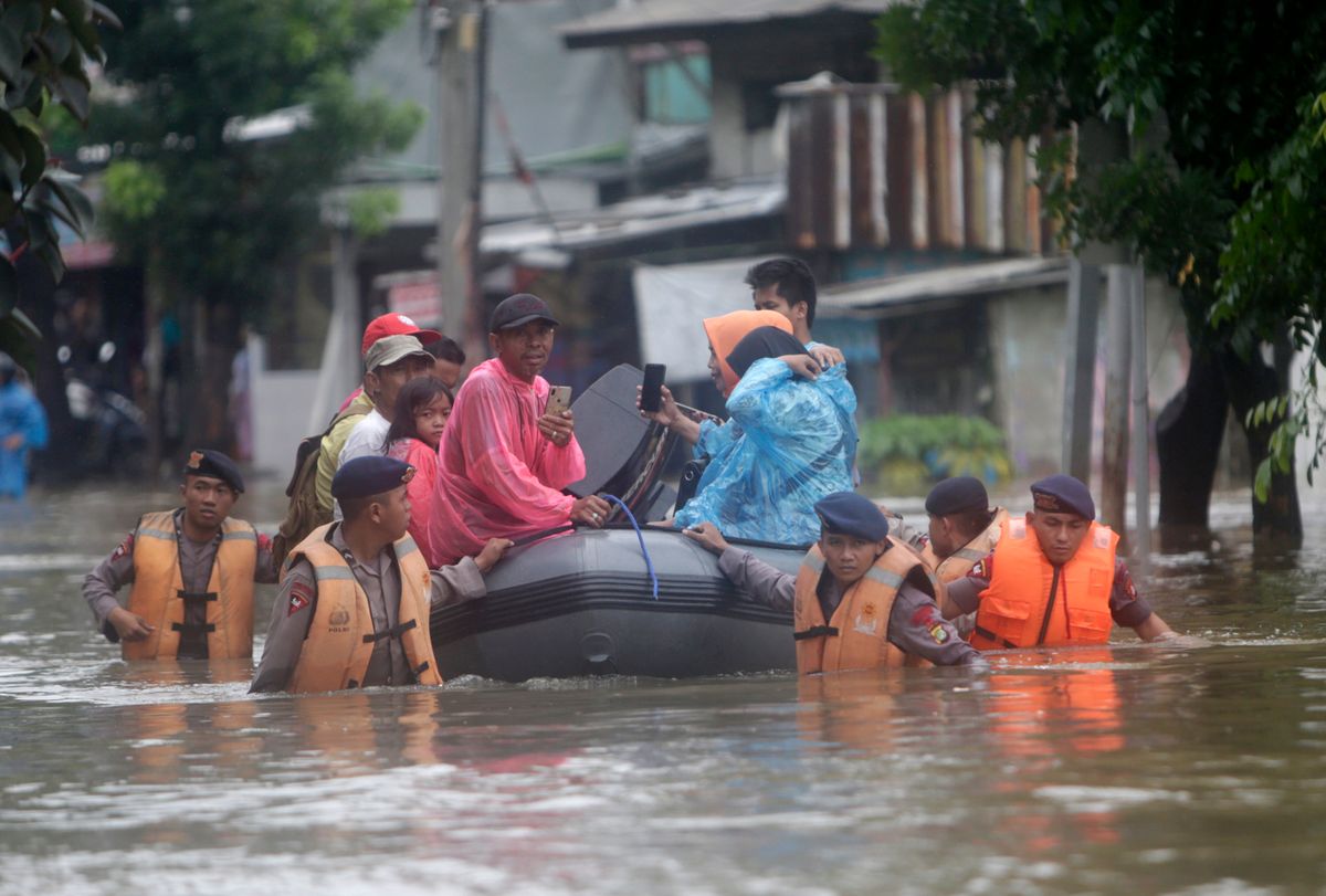 Indonezja. Rośnie liczba ofiar śmiertelnych powodzi w Dżakarcie