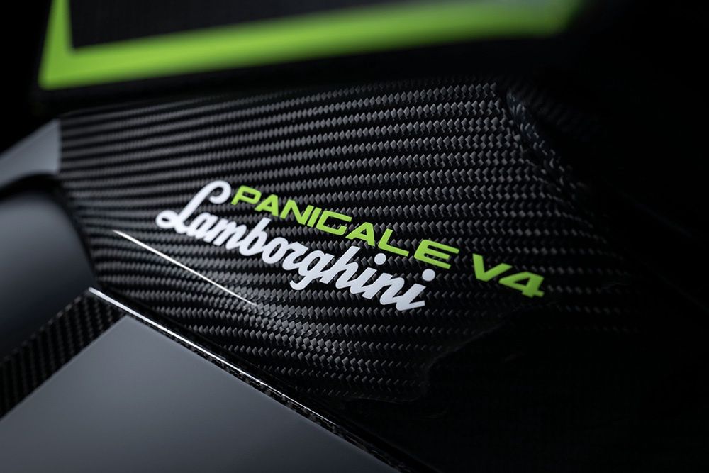 Ducati Panigale V4 Lamborghini