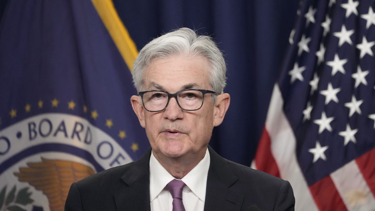 Federal Reserve Chair Jerome Powell Holds News Conference Following Federal Open Market Committee Meeting
WASHINGTON, DC - JULY 27: U.S. Federal Reserve Board Chairman Jerome Powell speaks during a news conference following a meeting of the Federal Open Market Committee (FOMC) at the headquarters of the Federal Reserve, July 27, 2022 in Washington, DC. Powell announced that the Federal Reserve is raising interest rates by three-quarters of a percentage point. (Photo by Drew Angerer/Getty Images)
Drew Angerer