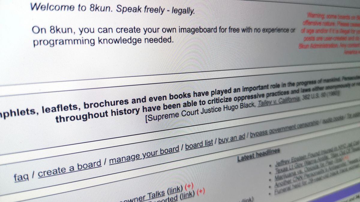 Po strzelaninie w El Paso: 8chan wrócił jako trochę grzeczniejszy 8kun